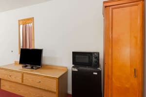 thumbnail: Interior detail