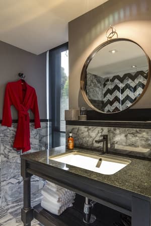 thumbnail: Bathroom
