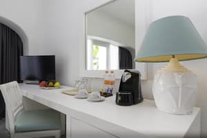 thumbnail: Room amenity