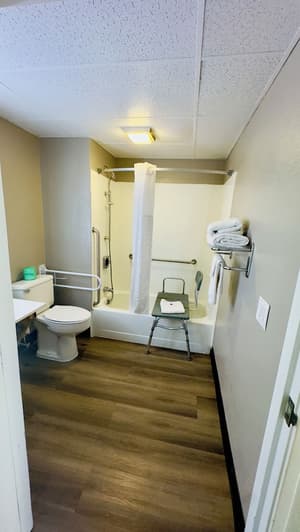 thumbnail: Bathroom