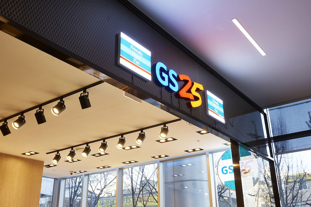 Gift shop