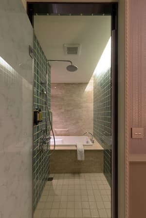 thumbnail: Bathroom