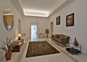 thumbnail: Interior