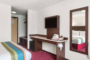 thumbnail: Room