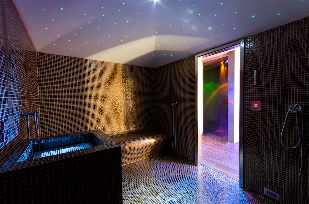 Treatment room