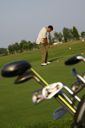 thumbnail: Golf