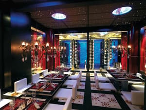 thumbnail: Restaurant