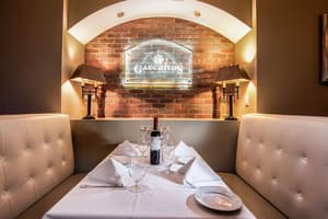 thumbnail: Restaurant