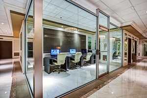 thumbnail: Business center
