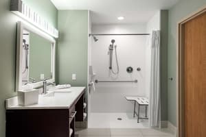 thumbnail: Bathroom shower