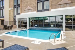 thumbnail: Pool