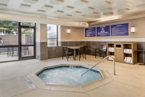 thumbnail: Pool
