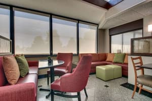 thumbnail: Breakfast area