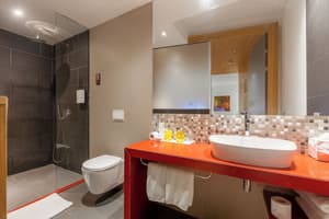 thumbnail: Bathroom