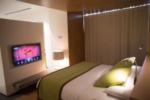 thumbnail: Room