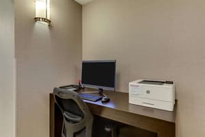 thumbnail: Business center