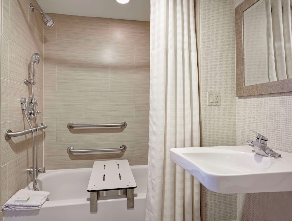 Bathroom shower