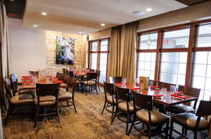 thumbnail: Restaurant