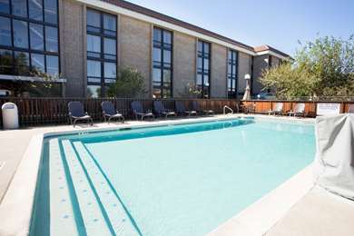 Pool,On-Site,Property Amenity,Recreation