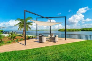 thumbnail: Terrace/patio