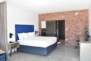 thumbnail: Room