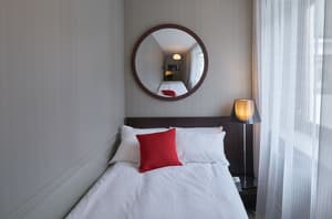 thumbnail: Room
