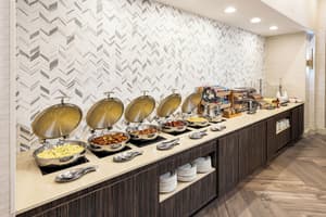 thumbnail: Breakfast area