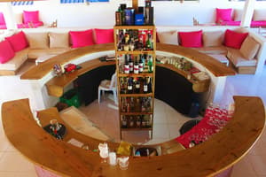 thumbnail: Lounge