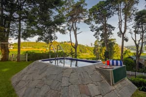 thumbnail: Outdoor spa tub