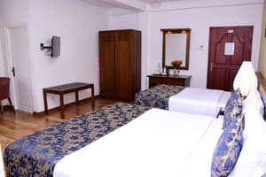 thumbnail: Room
