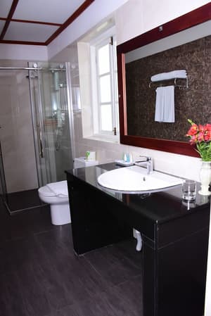 thumbnail: Bathroom