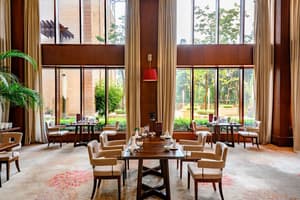 thumbnail: Restaurant