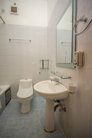 thumbnail: Bathroom