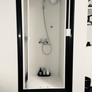 thumbnail: Bathroom shower
