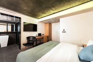 thumbnail: Room