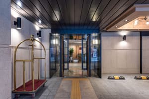 thumbnail: Property entrance