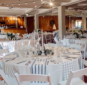 thumbnail: Banquet hall
