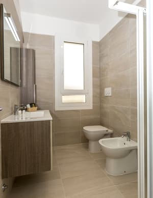 thumbnail: Bathroom