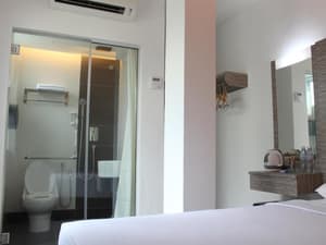 thumbnail: Bathroom
