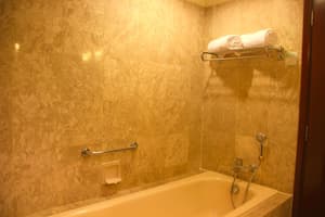 thumbnail: Bathroom