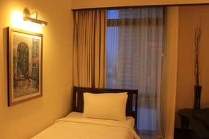 thumbnail: Room
