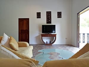 thumbnail: Living area