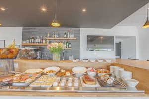 thumbnail: Breakfast buffet