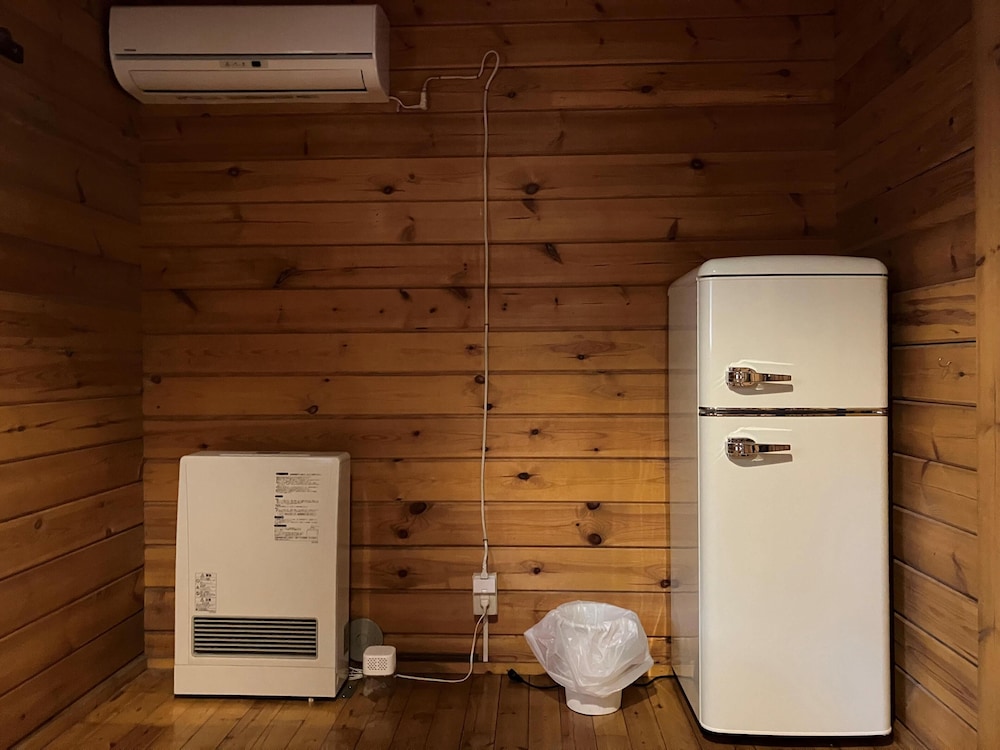 Mini-refrigerator
