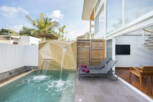 thumbnail: Outdoor pool