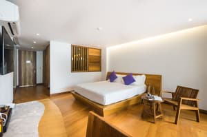 thumbnail: Room