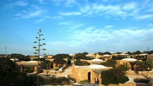 thumbnail: Exterior