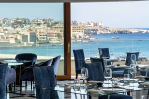 thumbnail: Restaurant