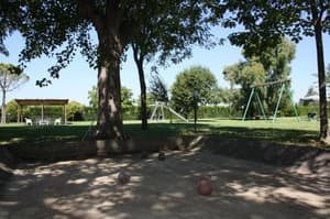 thumbnail: 25901118.jpg