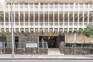 thumbnail: Exterior